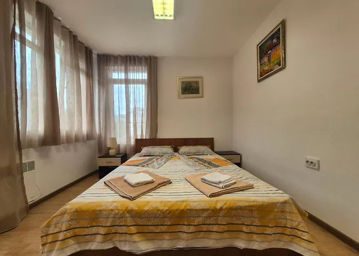 2 - Center Of בורגאס